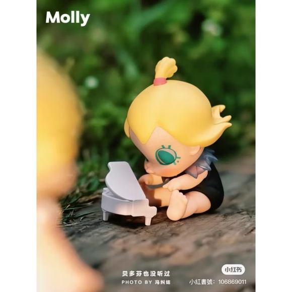 Authentic Molly-WHEN I WAS THREE SET- Future Pianist figure - Picture 3 of 4